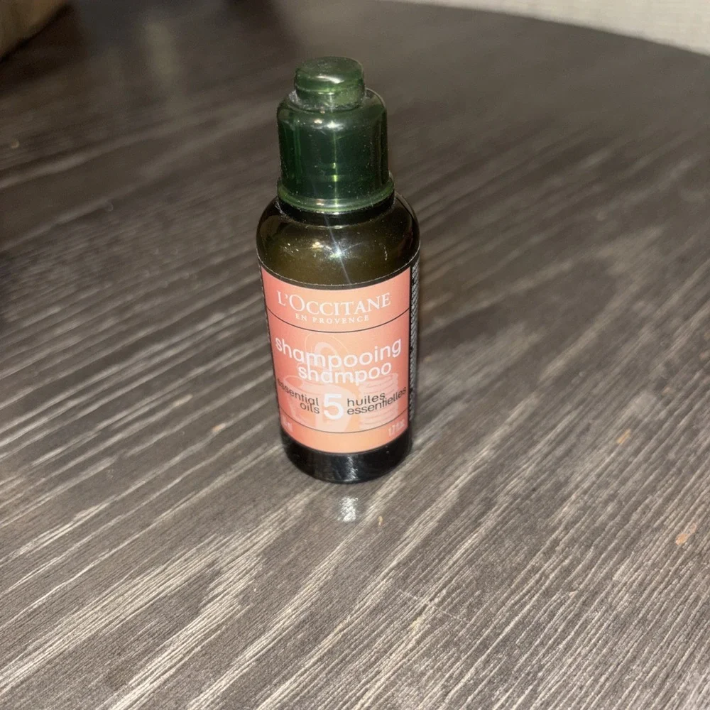 L'Occitane Shampoo Travel‎ Size 1.7 Oz